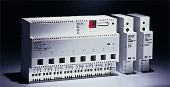 v. li. n. re.: 8fach-Aktor, Verknpfungsbaustein, Anwesenheitssimulationsbaustein